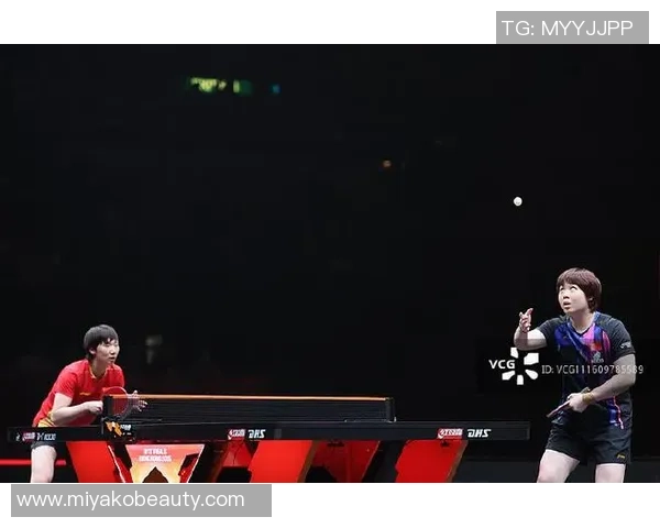 王曼昱4比2打败蒯曼，夺得WTT香港总决赛女单冠军