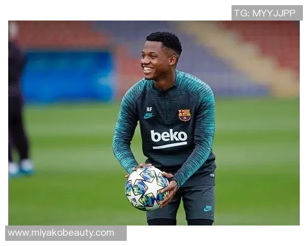 经纪人:当年尼斯管理层“劫持”了埃弗拉,想强行卖他去巴萨